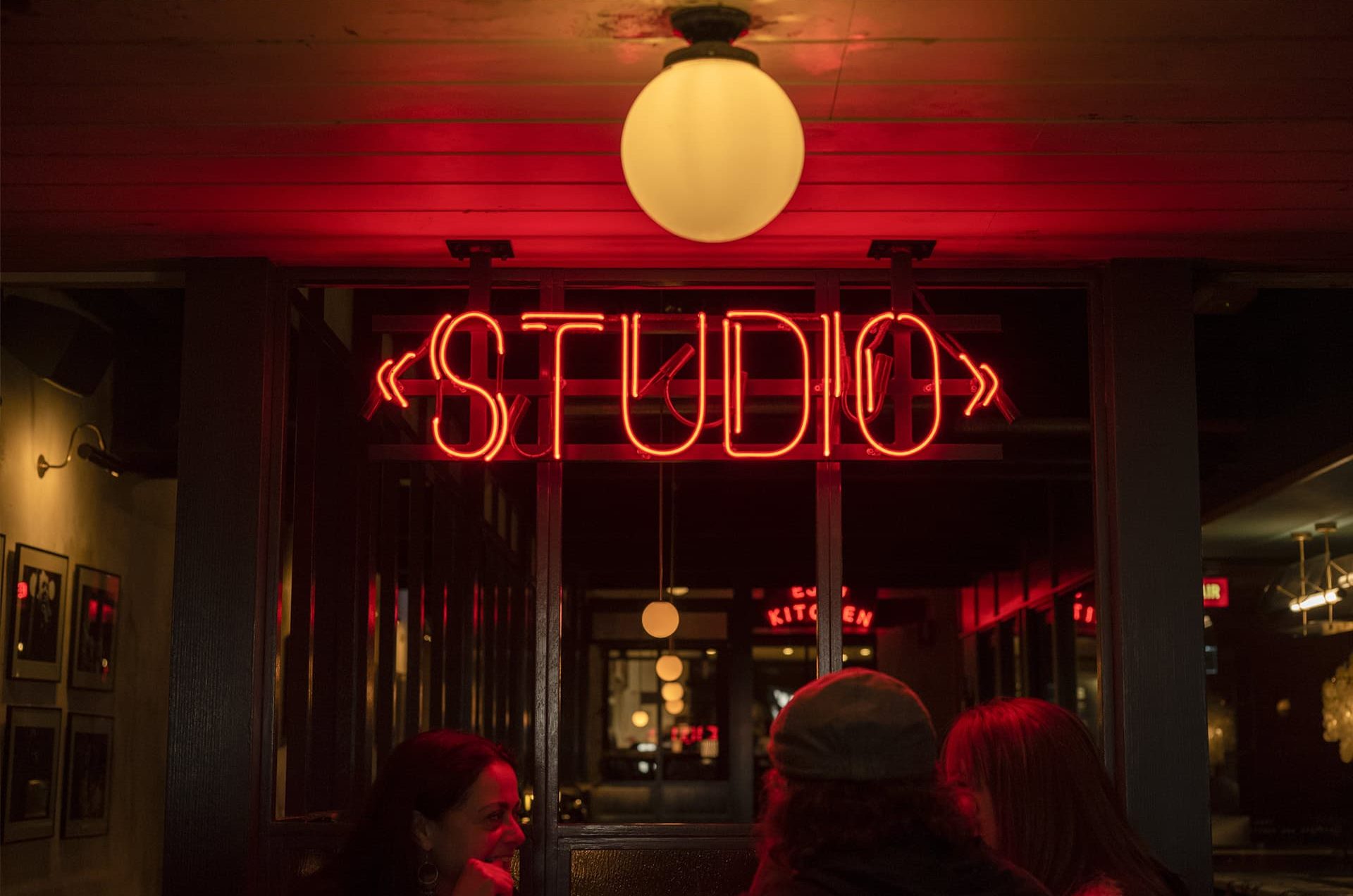 Hotel Esplanade
Sign Design
Espy